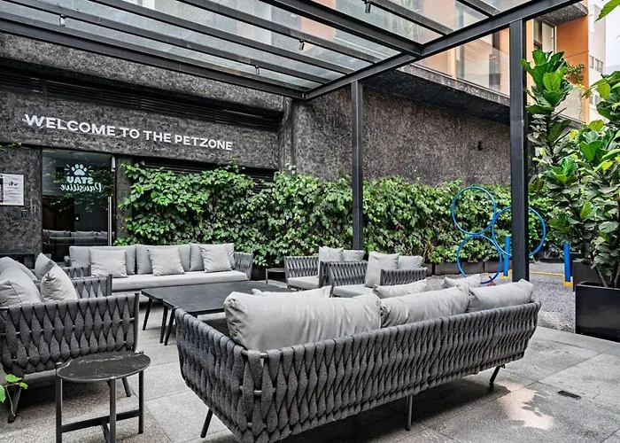 Urban Getaway Loft, Pool And Gym In Roma *